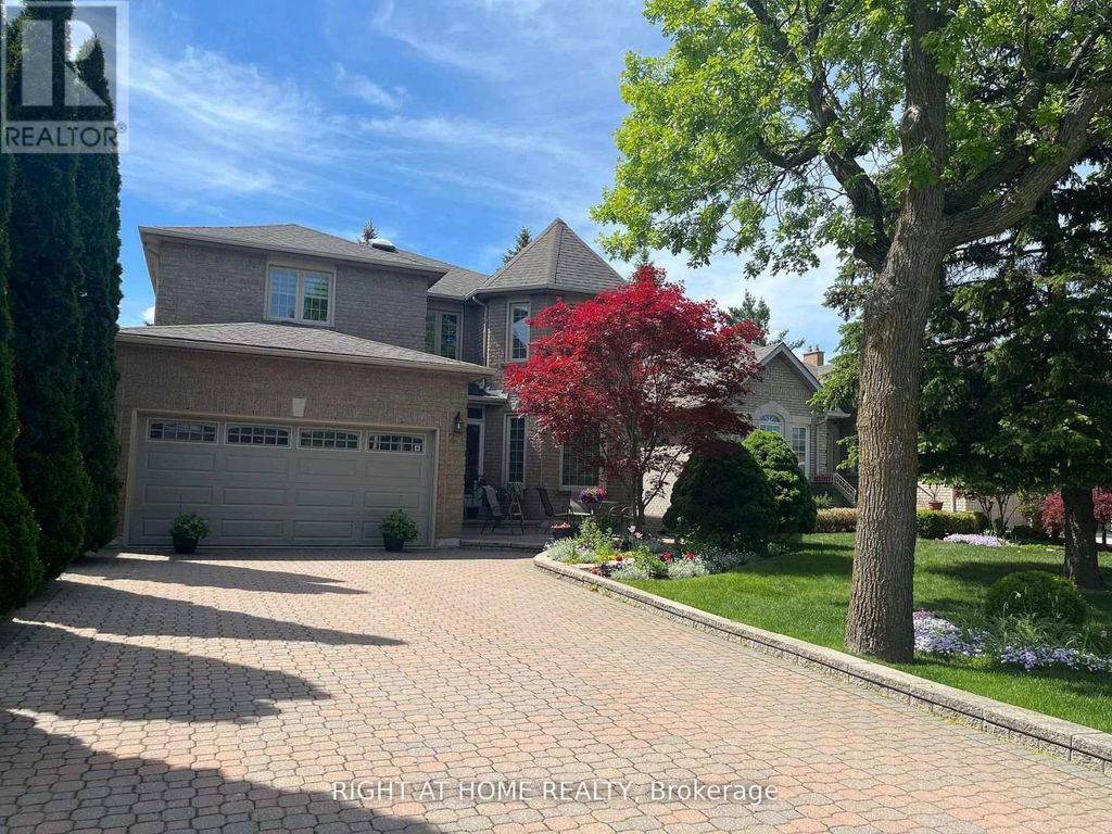 27 Addison Street, Richmond Hill (north Richvale)