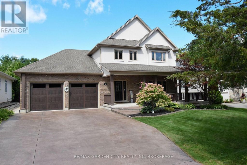 12 Power Glen Road, St. Catharines (rykert/vansickle)