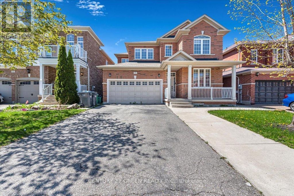 7 Accent Circle, Brampton (northwest Sandalwood Parkway)