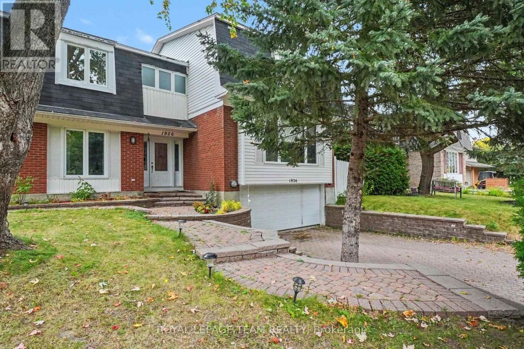 1926 Marquis Avenue, Ottawa