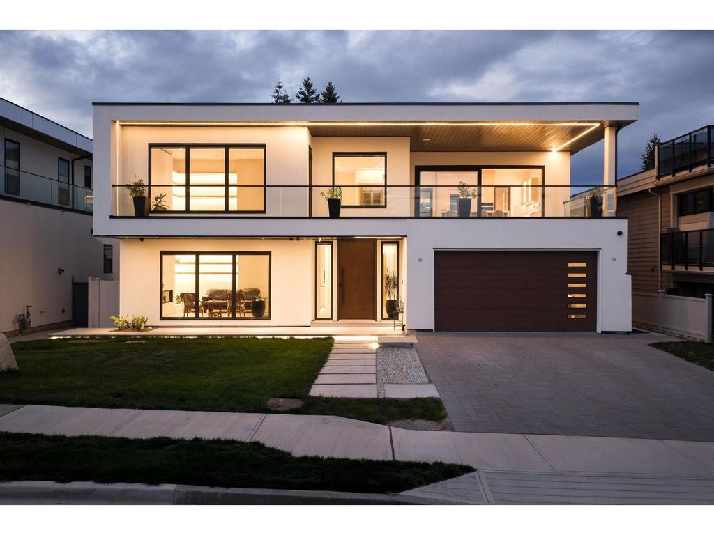 15679 Roper Avenue, White Rock