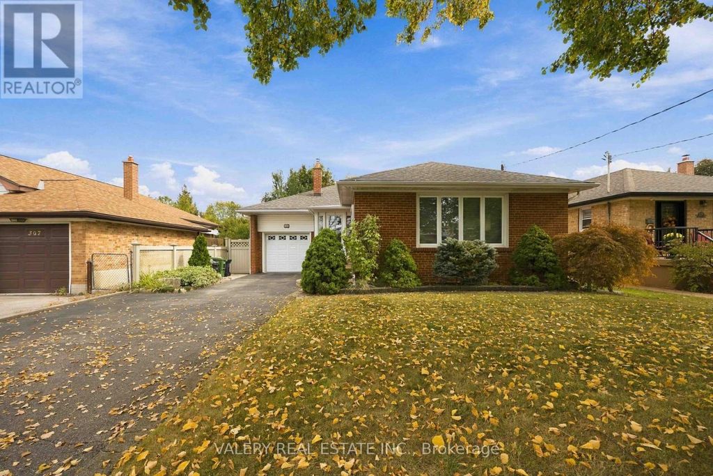 305 Renforth Drive, Toronto (etobicoke West Mall)