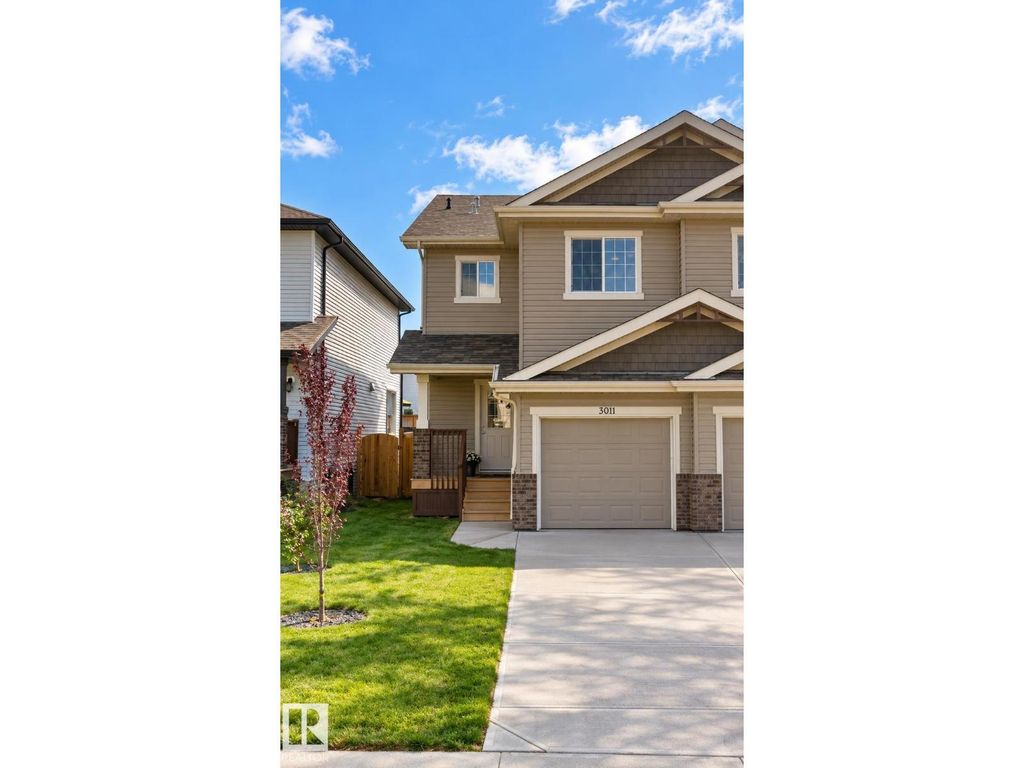 3011 17 Av Nw, Edmonton