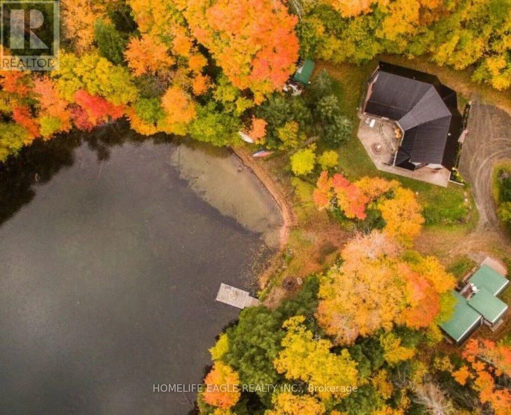 1092 South Clear Lake Road, Bracebridge (oakley)