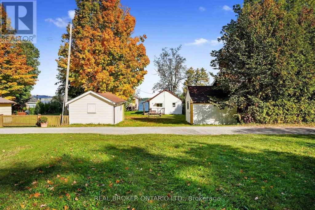 5268 Oriole Beach -180 Road, Hamilton Township