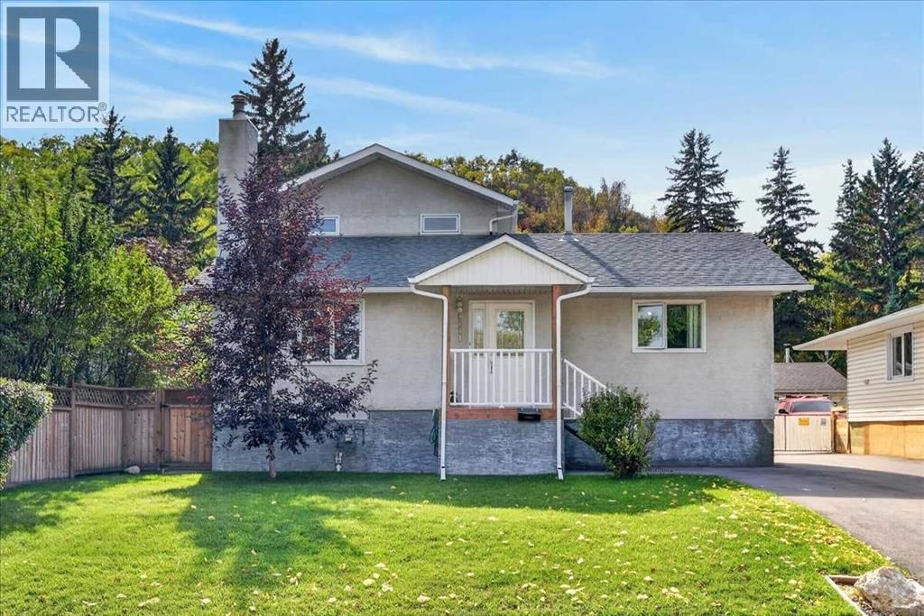 8331 33 Avenue Nw, Calgary