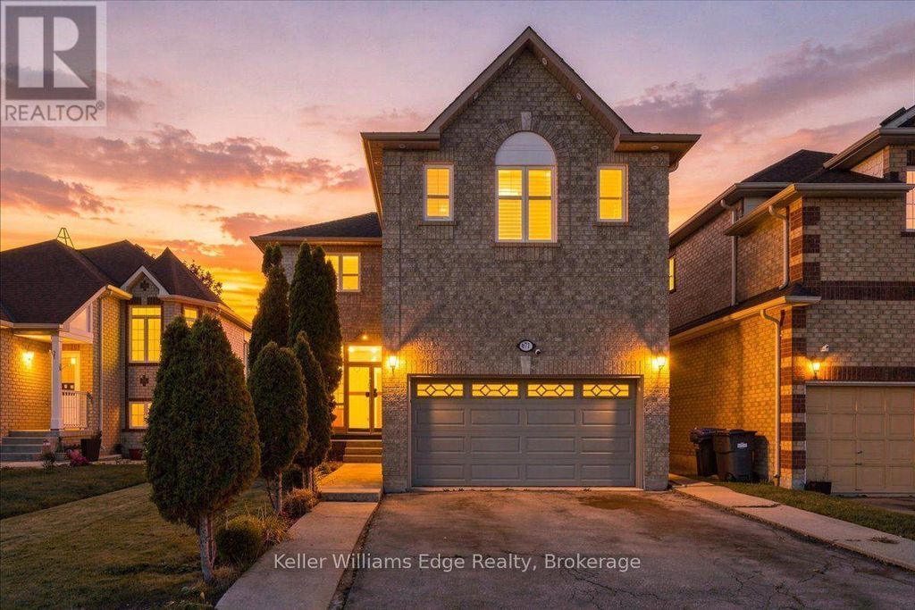 671 Twain Avenue, Mississauga (meadowvale Village)
