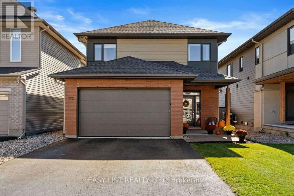 775 Carnelian Crescent, Ottawa