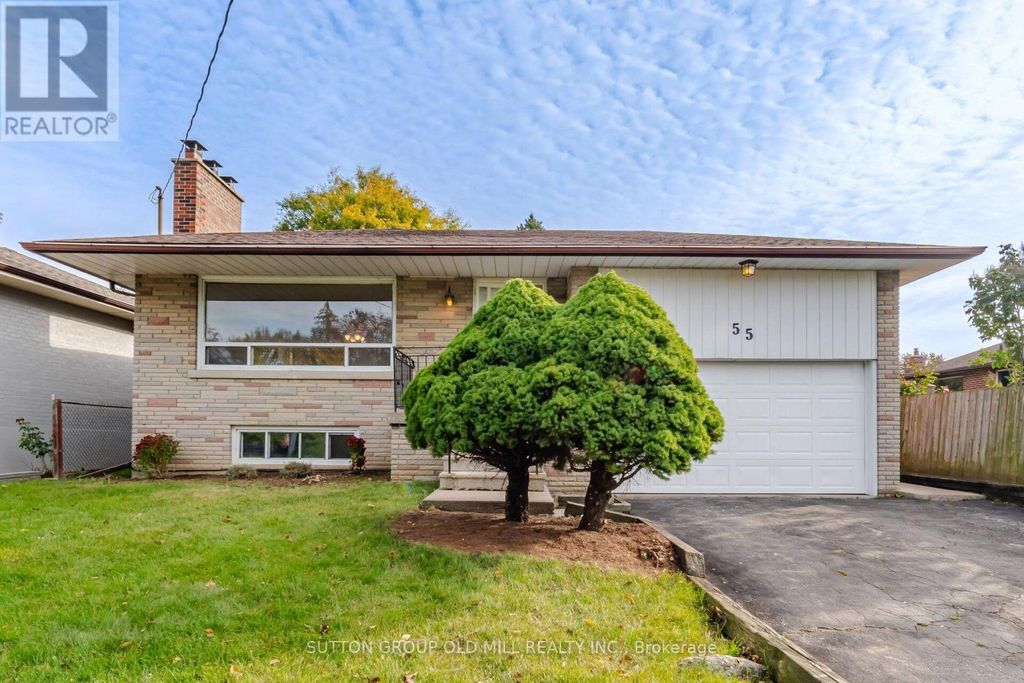 55 Sun Row Drive, Toronto (kingsview Village-The Westway)