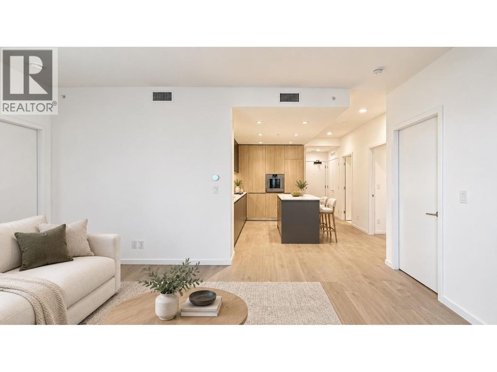 744 6500 Minoru Boulevard, Richmond