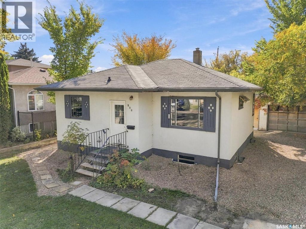 109 108th Street W, Saskatoon