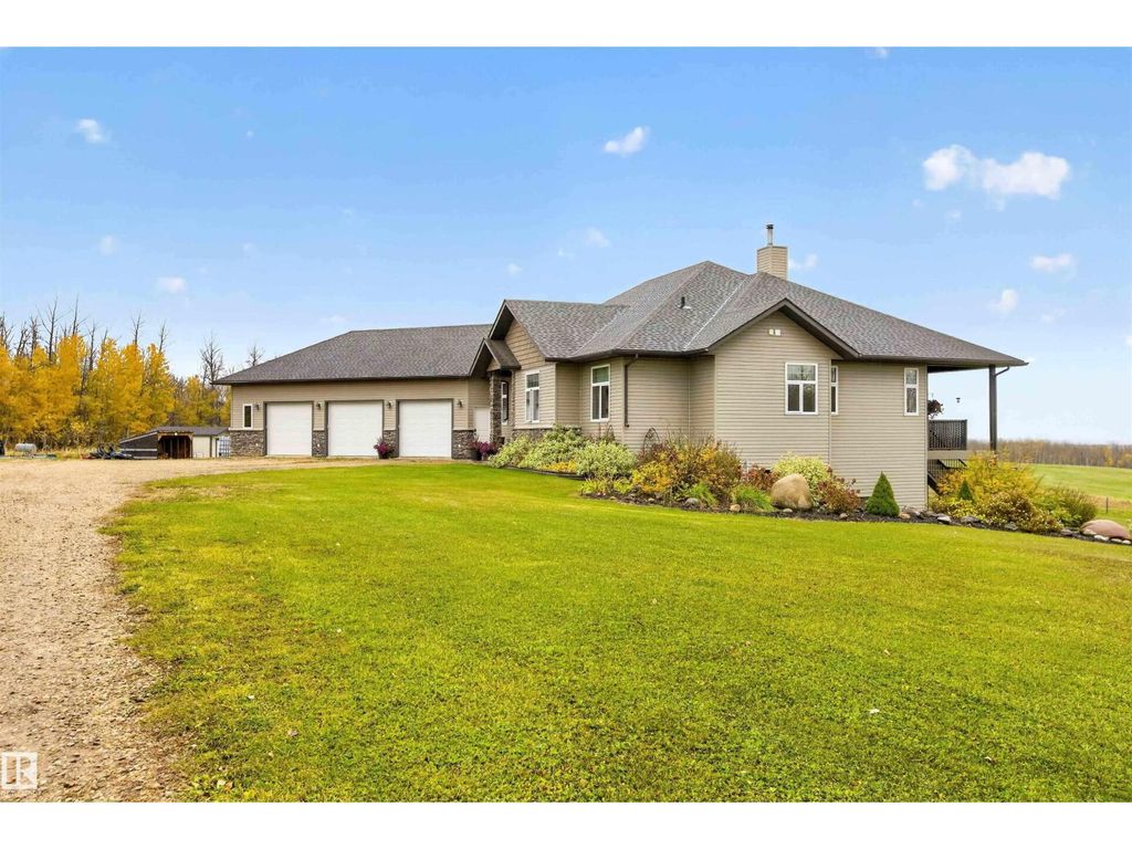 57111 Hwy 757, Rural Lac Ste. Anne County