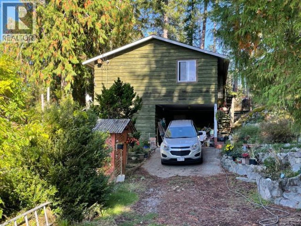 1540 Scotch Place, Powell River