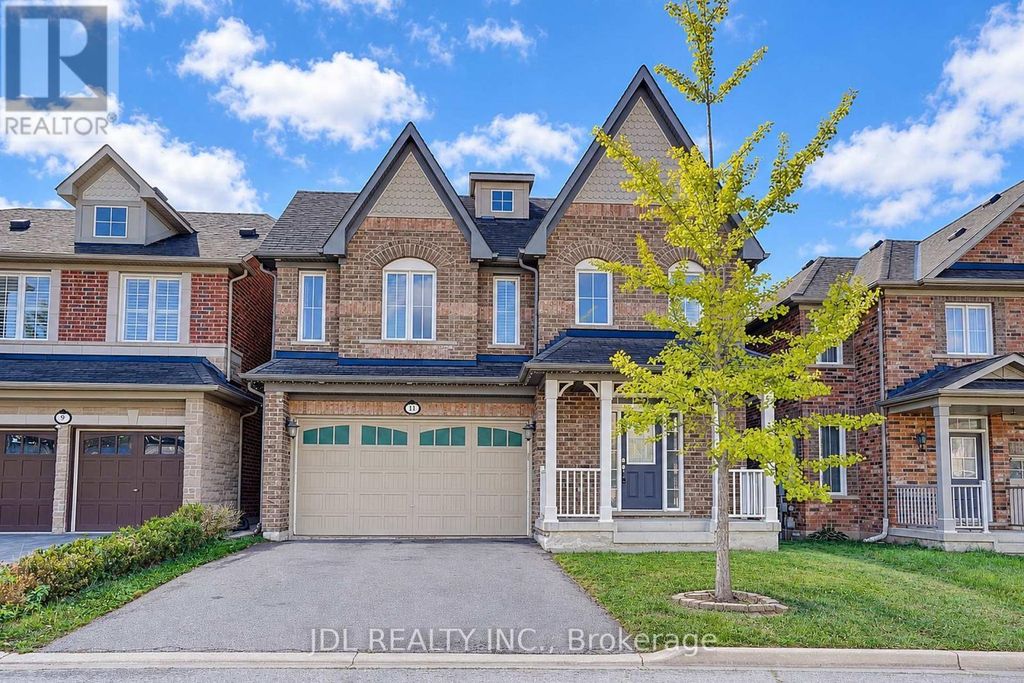11 Herbert Wales Crescent, Markham (victoria Square)