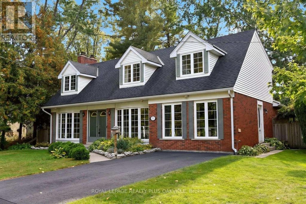 274 Belvenia Road, Burlington (shoreacres)