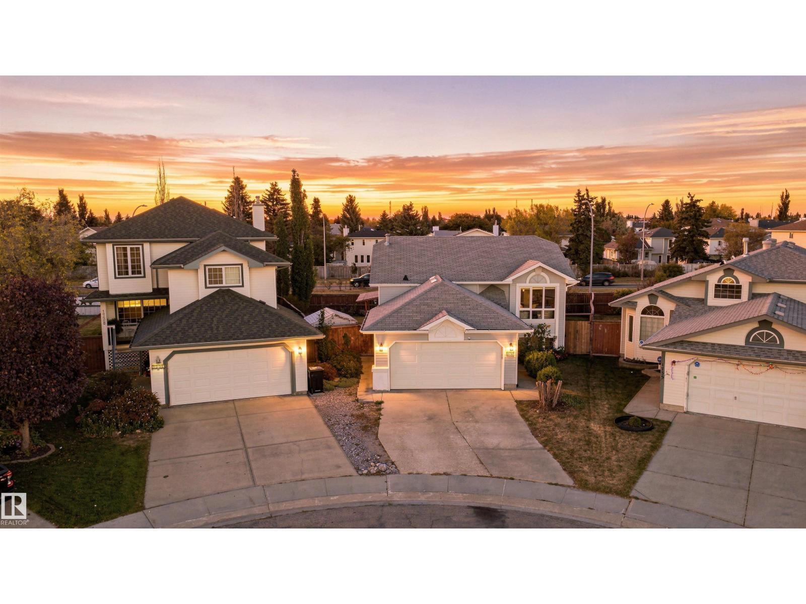 1737 Kensit Pl Nw, Edmonton