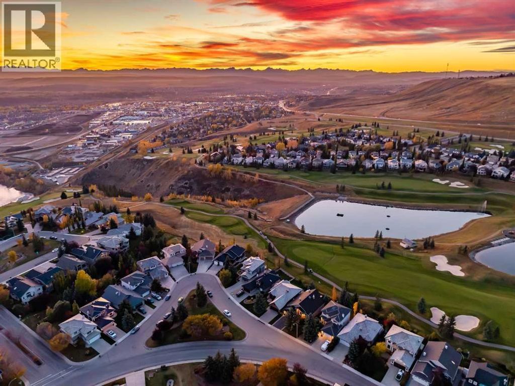 118 Gleneagles View, Cochrane