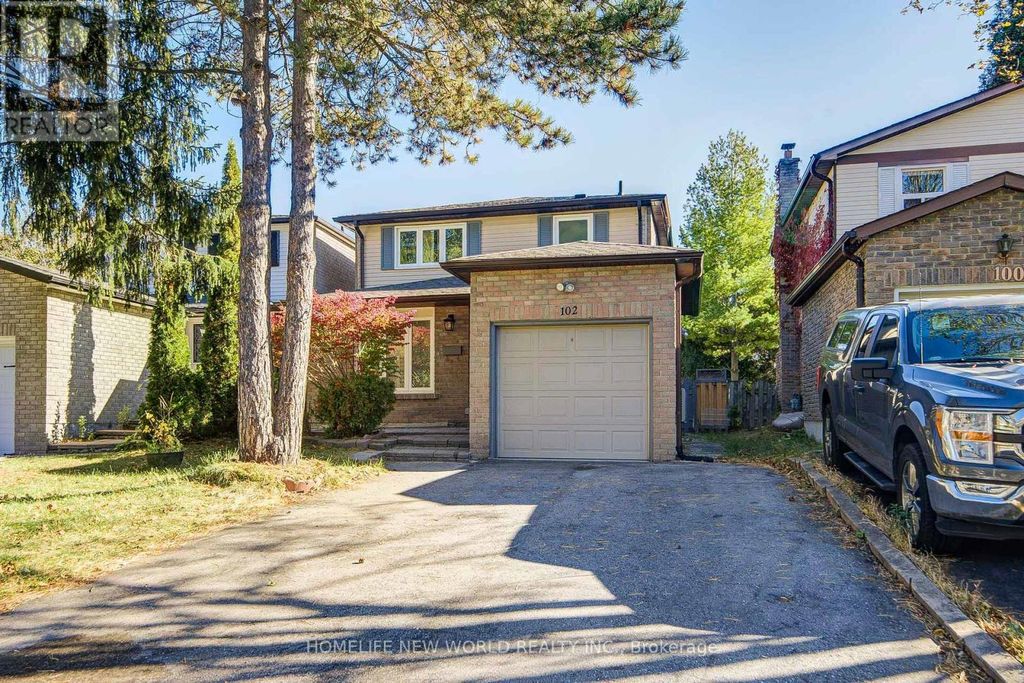 102 Madsen Crescent, Markham (markville)