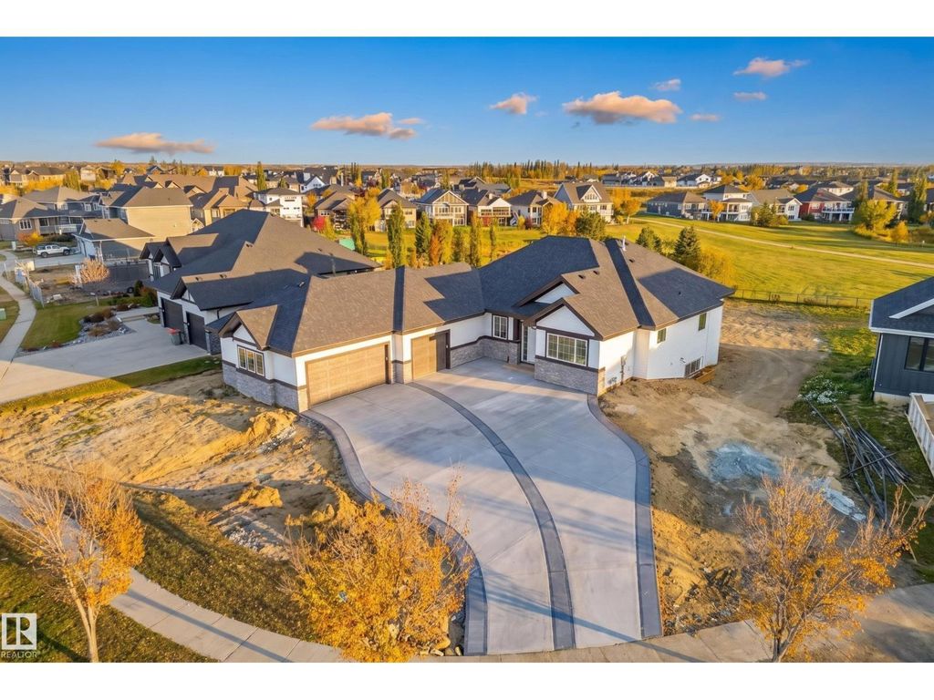 1050 Genesis Lake Bv, Stony Plain