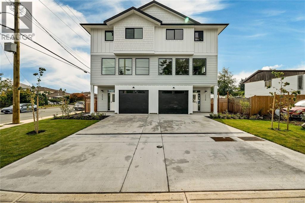 303b Hilchey Rd, Campbell River