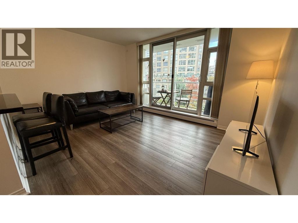 6xx 189 Davie Street, Vancouver