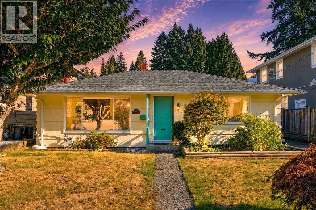 3040 Paisley Road, North Vancouver