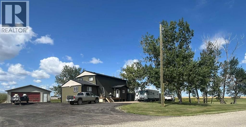 251231 Sunshine Road Road, Delacour