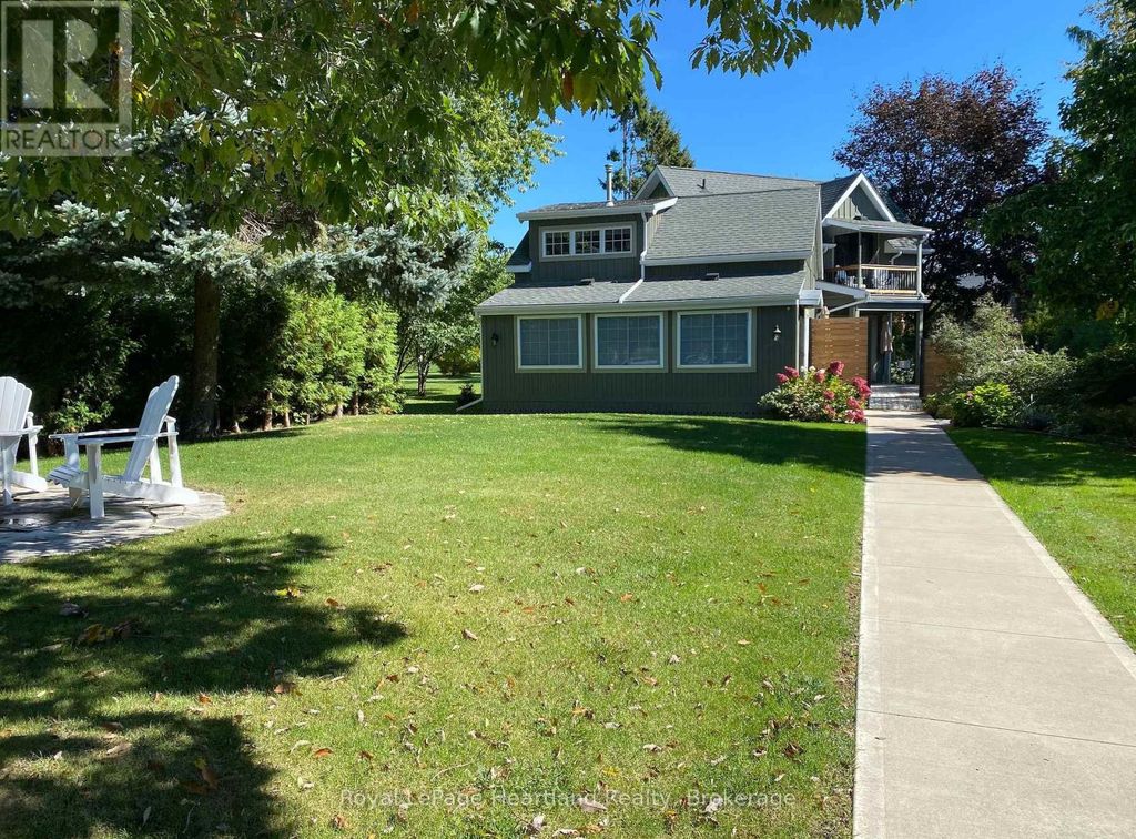 82 Tuyll Street, Bluewater (bayfield)