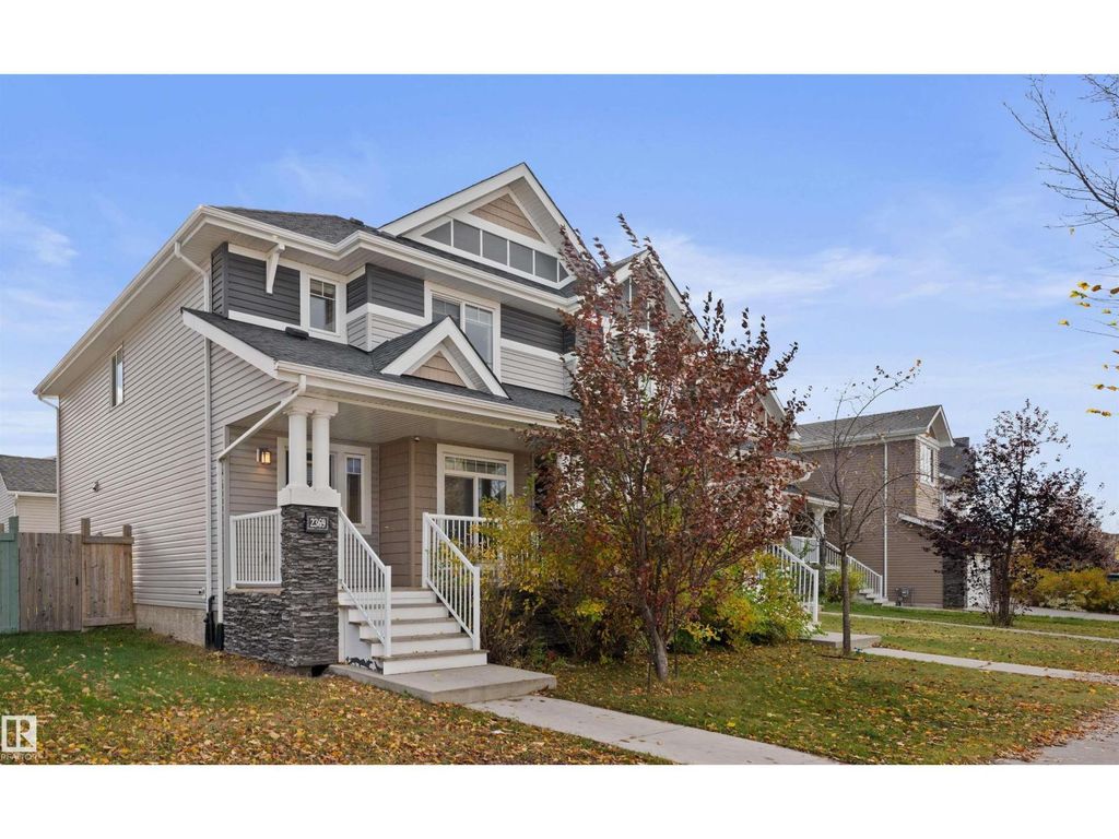2369 Glenridding Bv Sw, Edmonton
