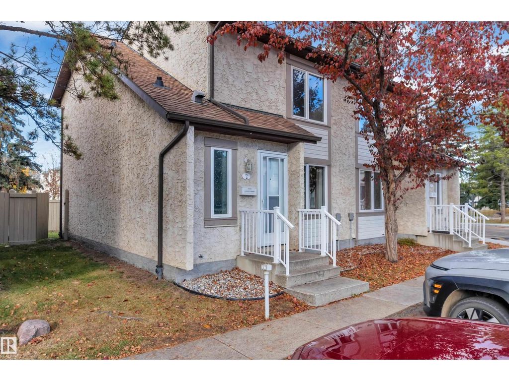 #2 11115 27 Av Nw Nw, Edmonton