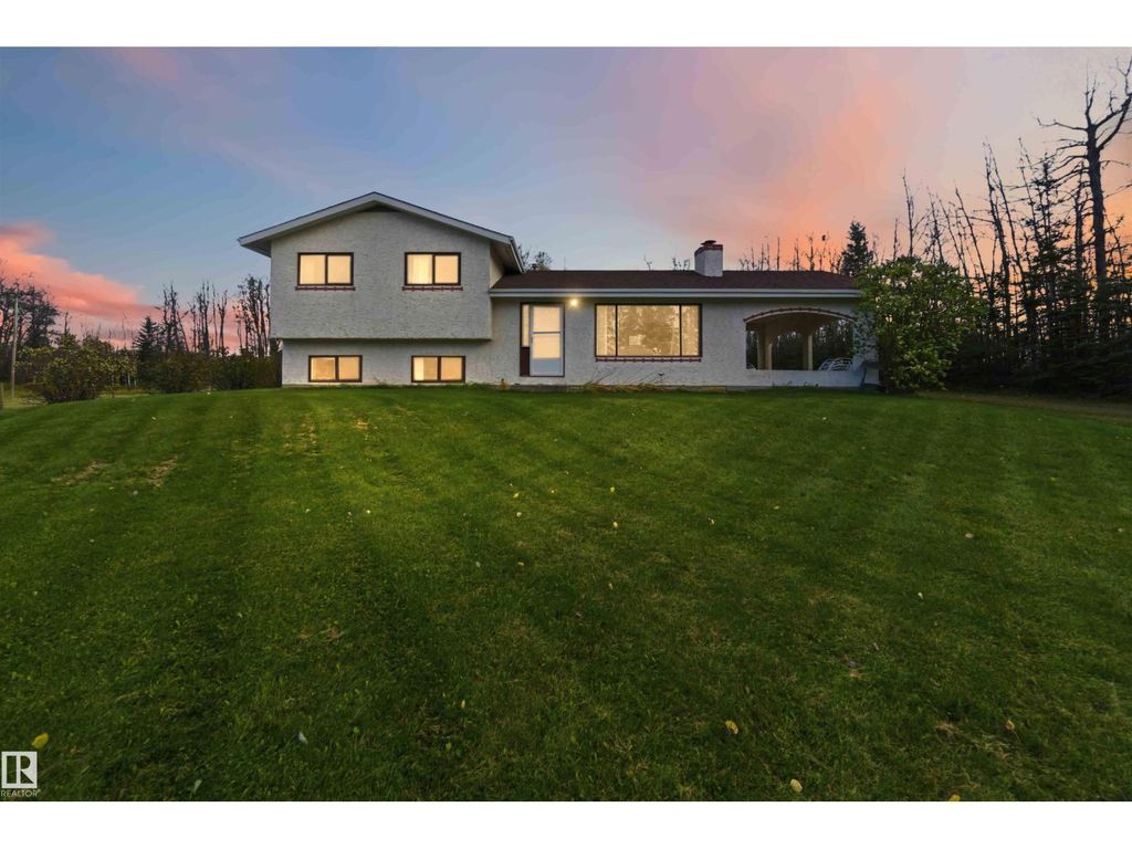 54207 Rge Road 52, Rural Lac Ste. Anne County
