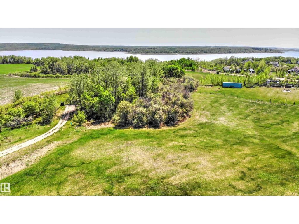 804 56316 Rr 113, Rural St. Paul County