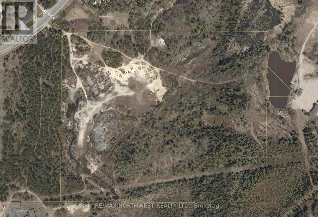Pcl 17020, Kenora (airport Road North)