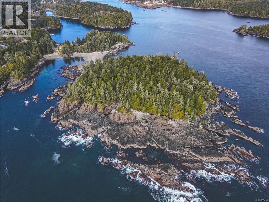 0 Francis Island, Ucluelet