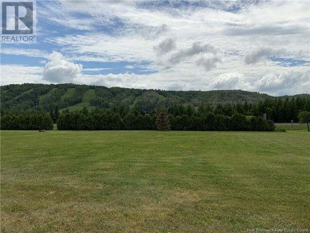 33 Cloutier Street, Saint-Jacques