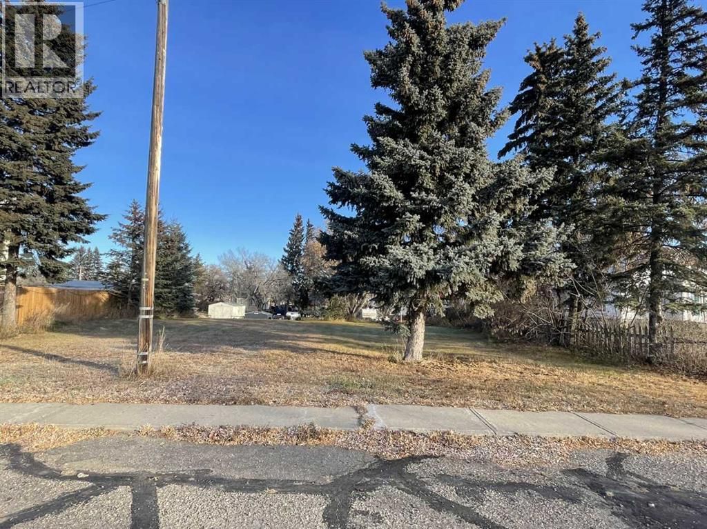 4922 50 Avenue, Edgerton