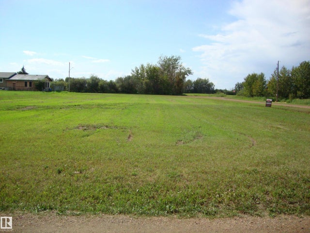 610 5th Ave, Thorhild