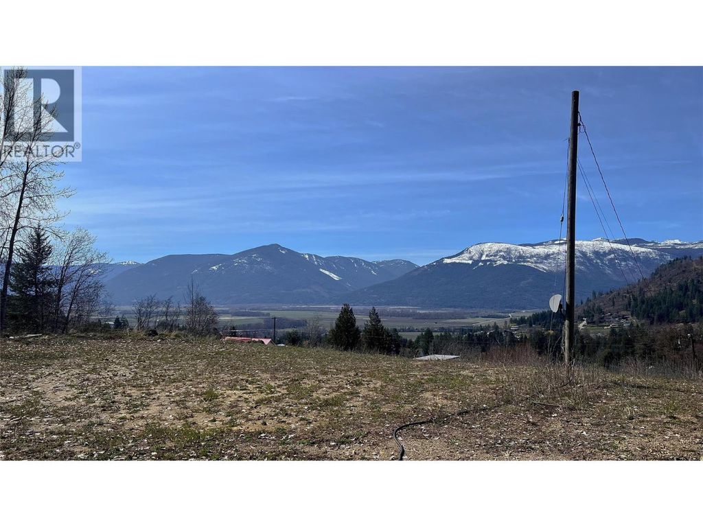 Lot B Elsie Holmes Road, Wynndel