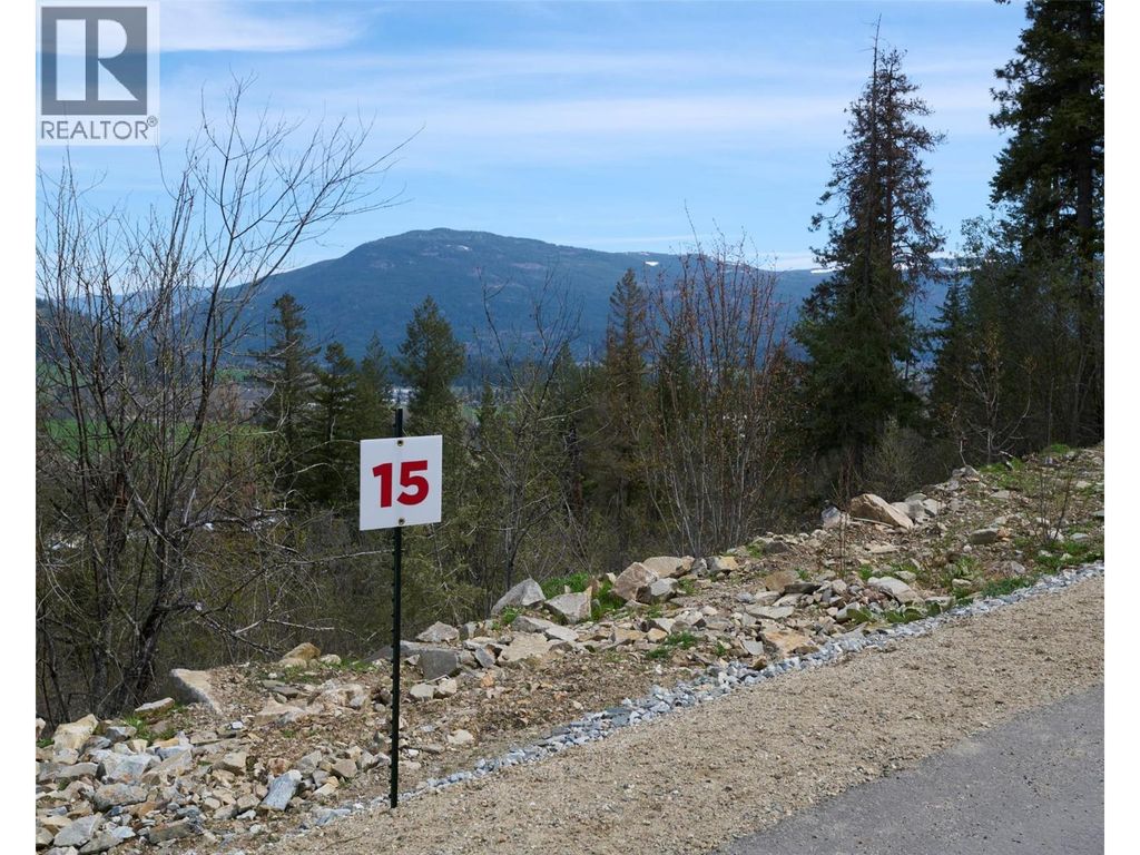 237 Crooked Pine Road, Enderby