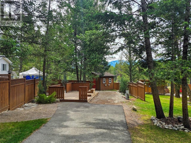 8523 Eacrett Road Lot# 9, Radium Hot Springs