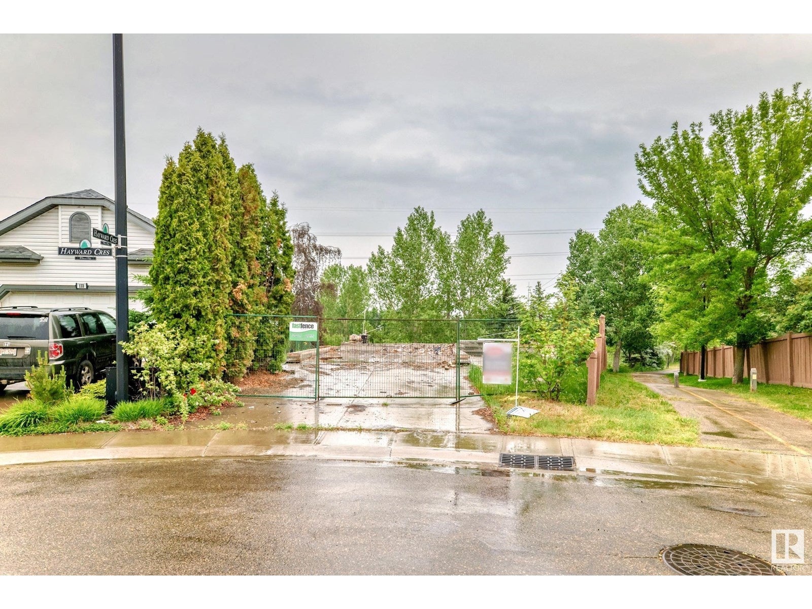 131 Hayward Cr Nw, Edmonton