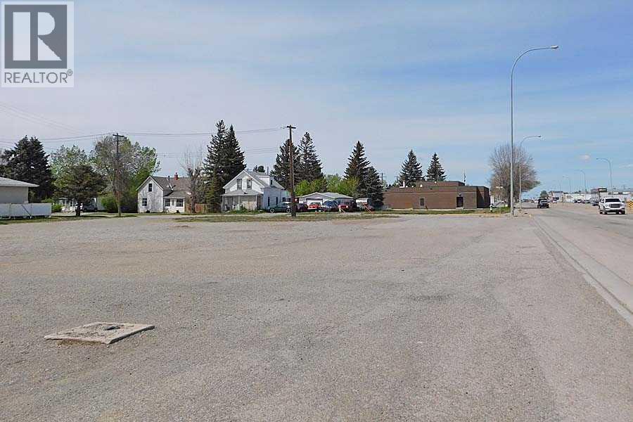 4419 1 St Street W, Claresholm