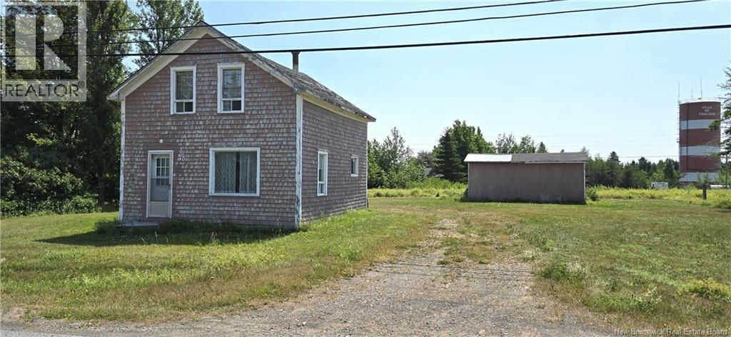 620 Rue De L'eglise, Tracadie