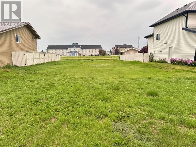 132 Upland Avenue W, Brooks