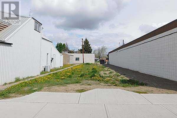 128 50th Avenue W, Claresholm