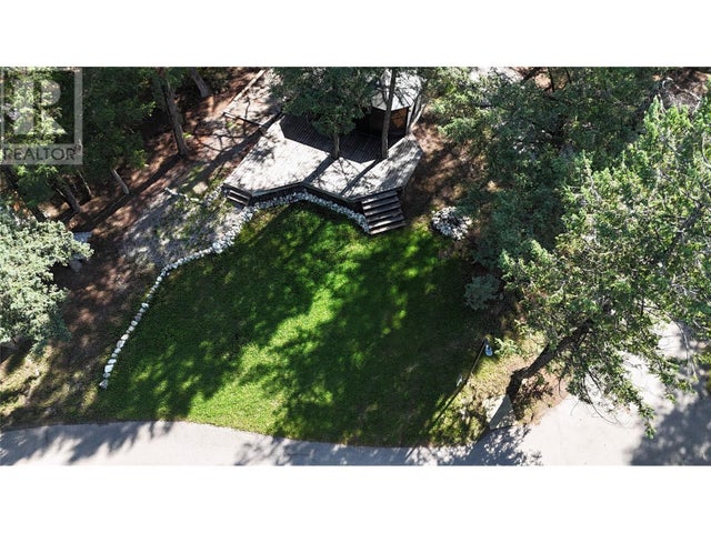 8523 Eacrett Road Unit# 11, Radium Hot Springs