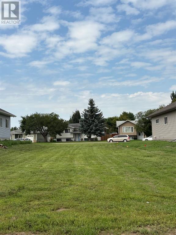 117 Upland Boulevard W, Brooks