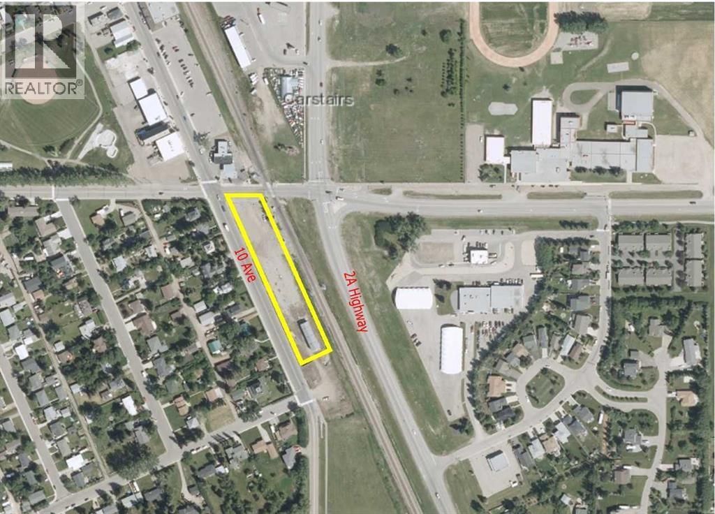 660 10 Avenue S, Carstairs