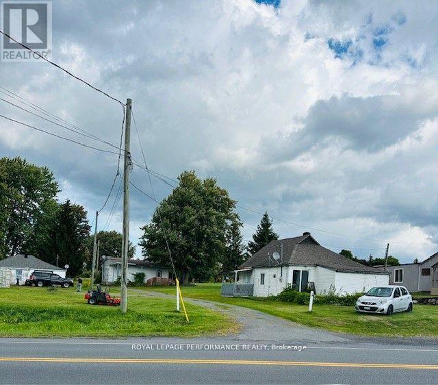 18787 County Rd 2 Road, South Glengarry