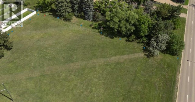 1028 Cassils Road W, Brooks